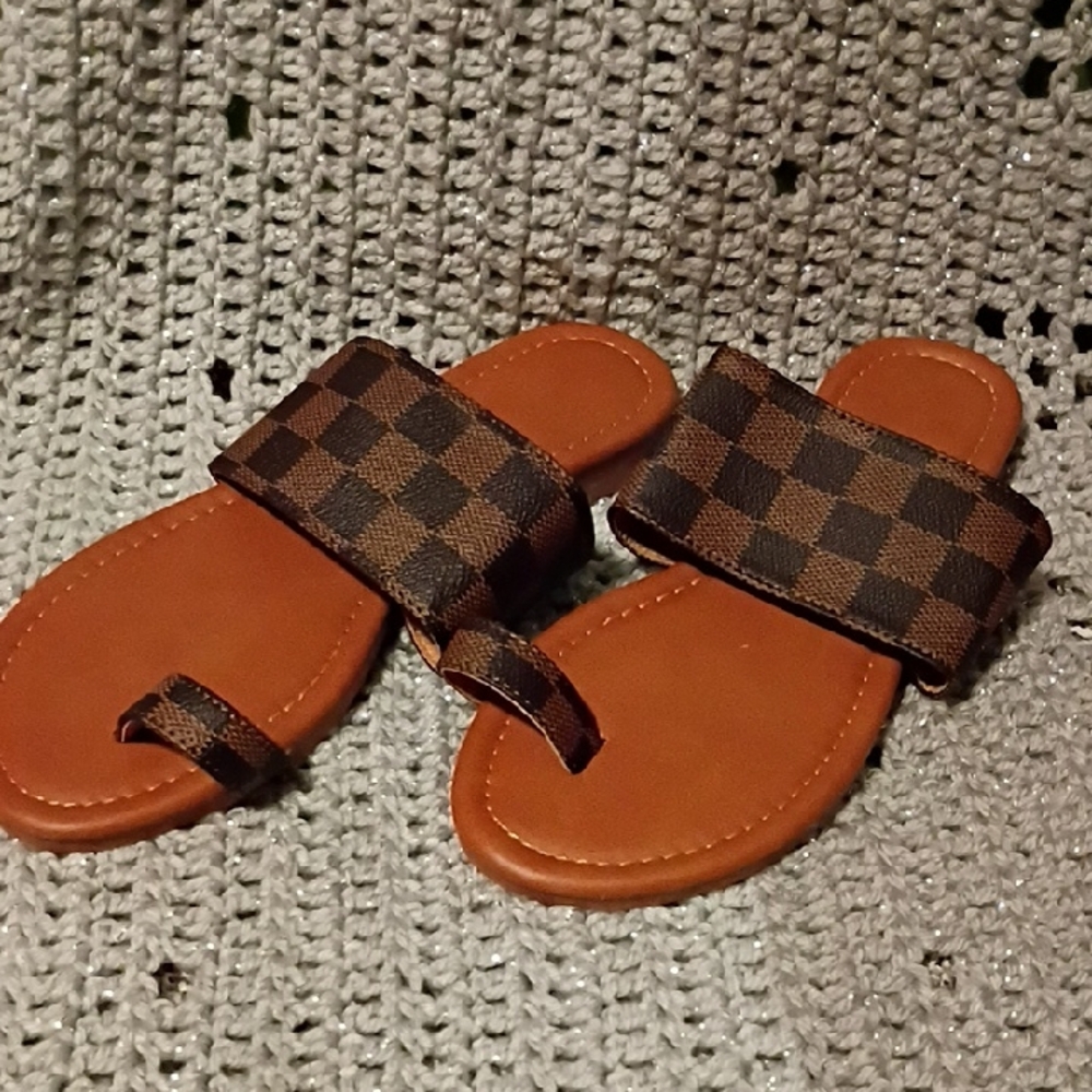 Brook-3 Checkered Brown Women's Sandals